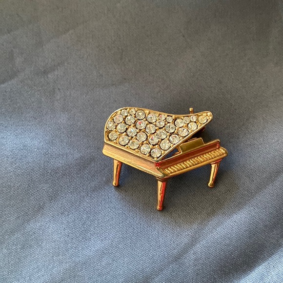 Broche Vintage Clavier De Piano En Métal - Style Rétro Unique